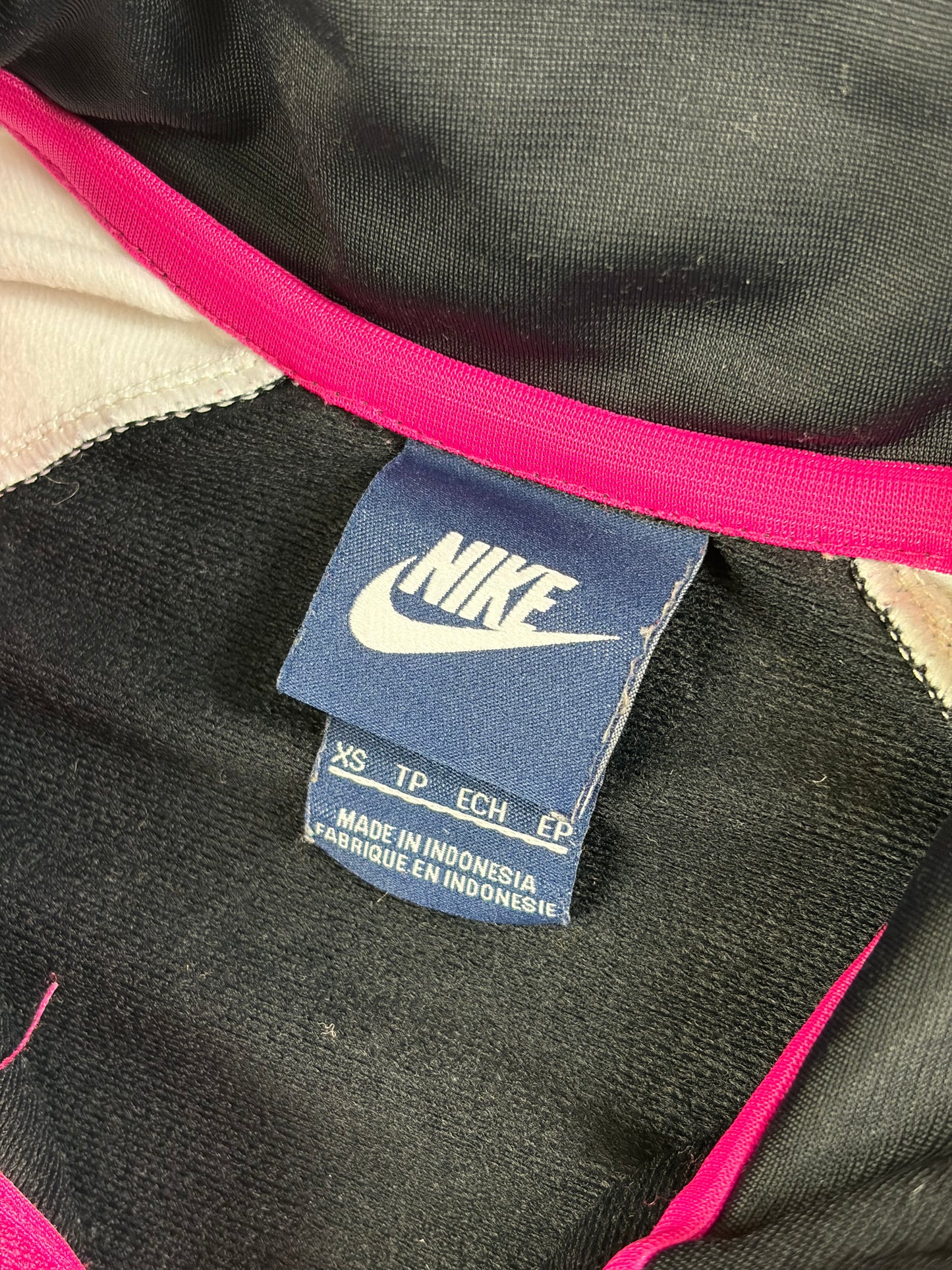 Nike női tréningkabát