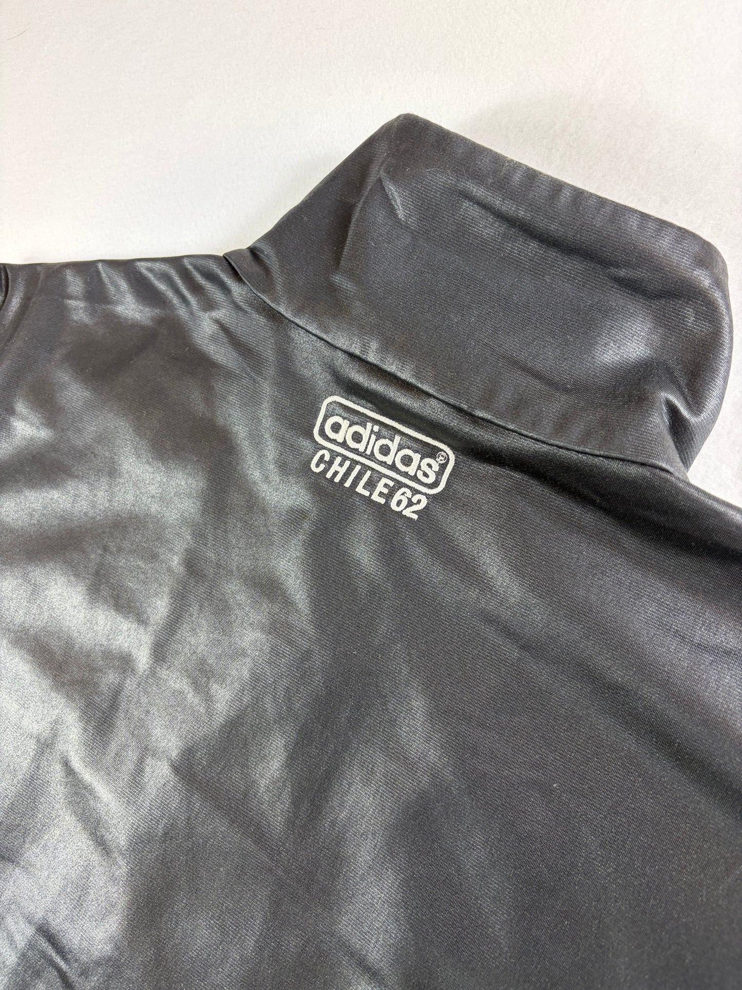 Adidas Chile 62 fekete fényes melegítőfelső