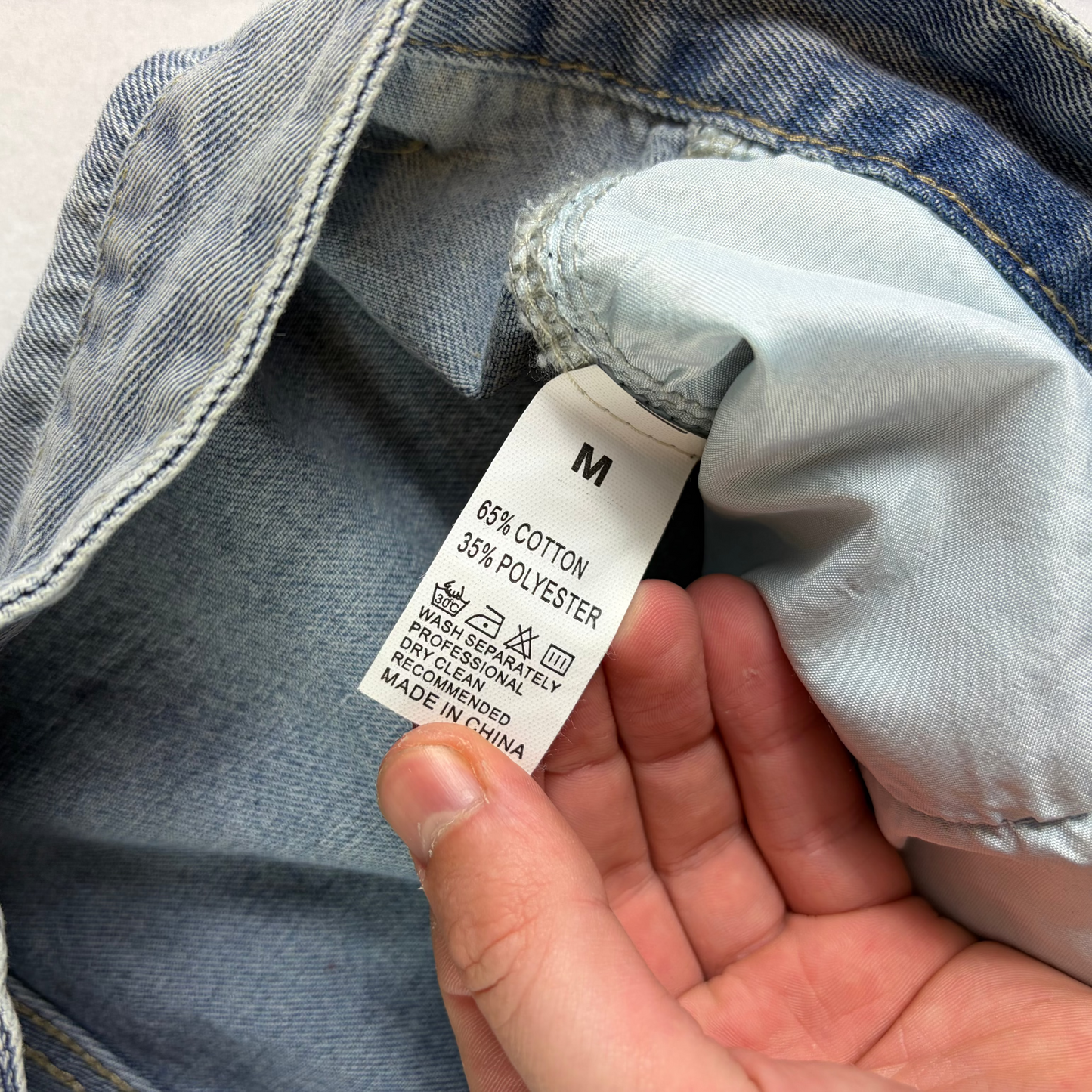 Bő szabású, Chrome Hearts ihlette uniszex farmer