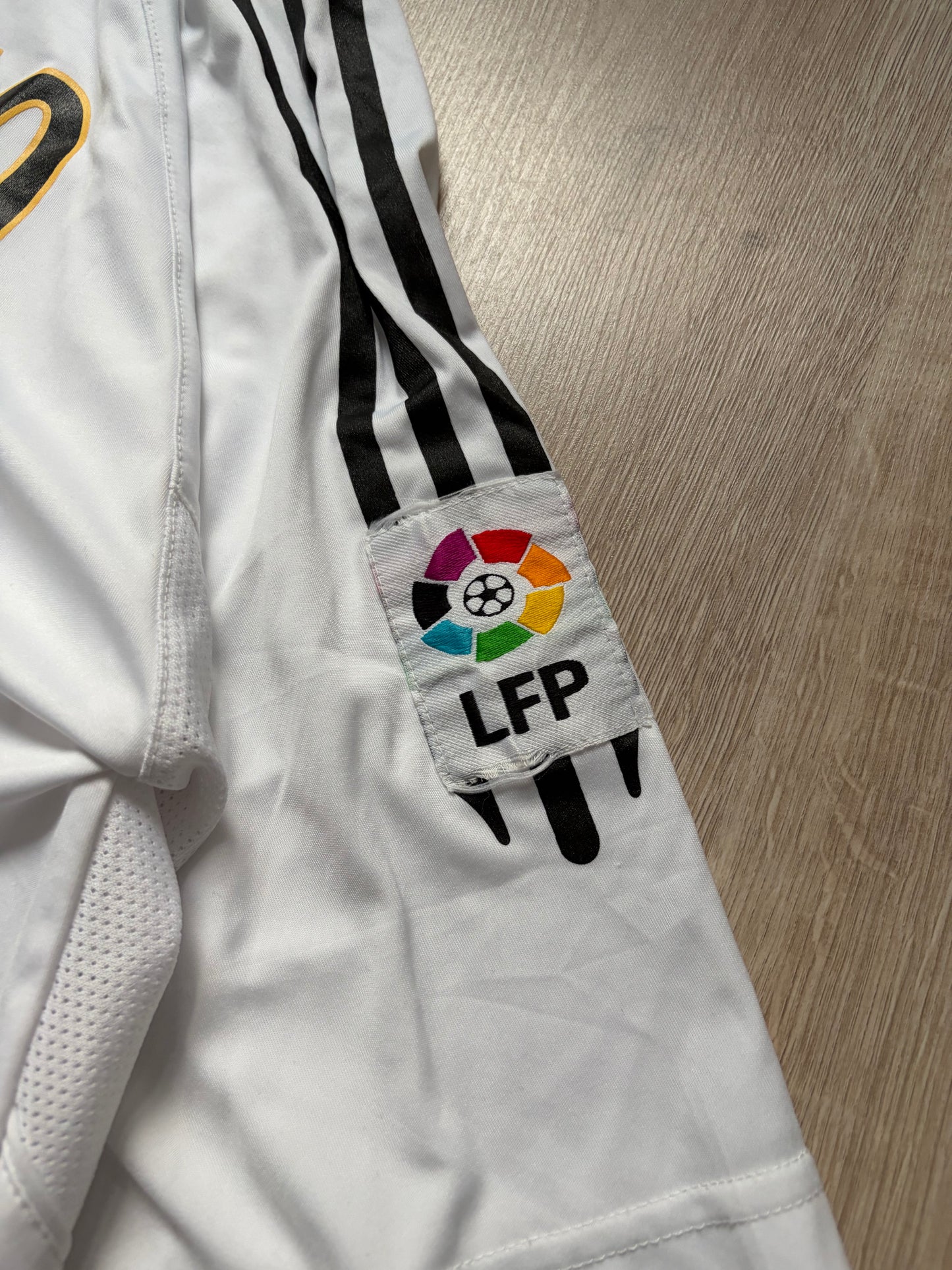 Y2K Adidas x Real Madrid x Robinho focimez