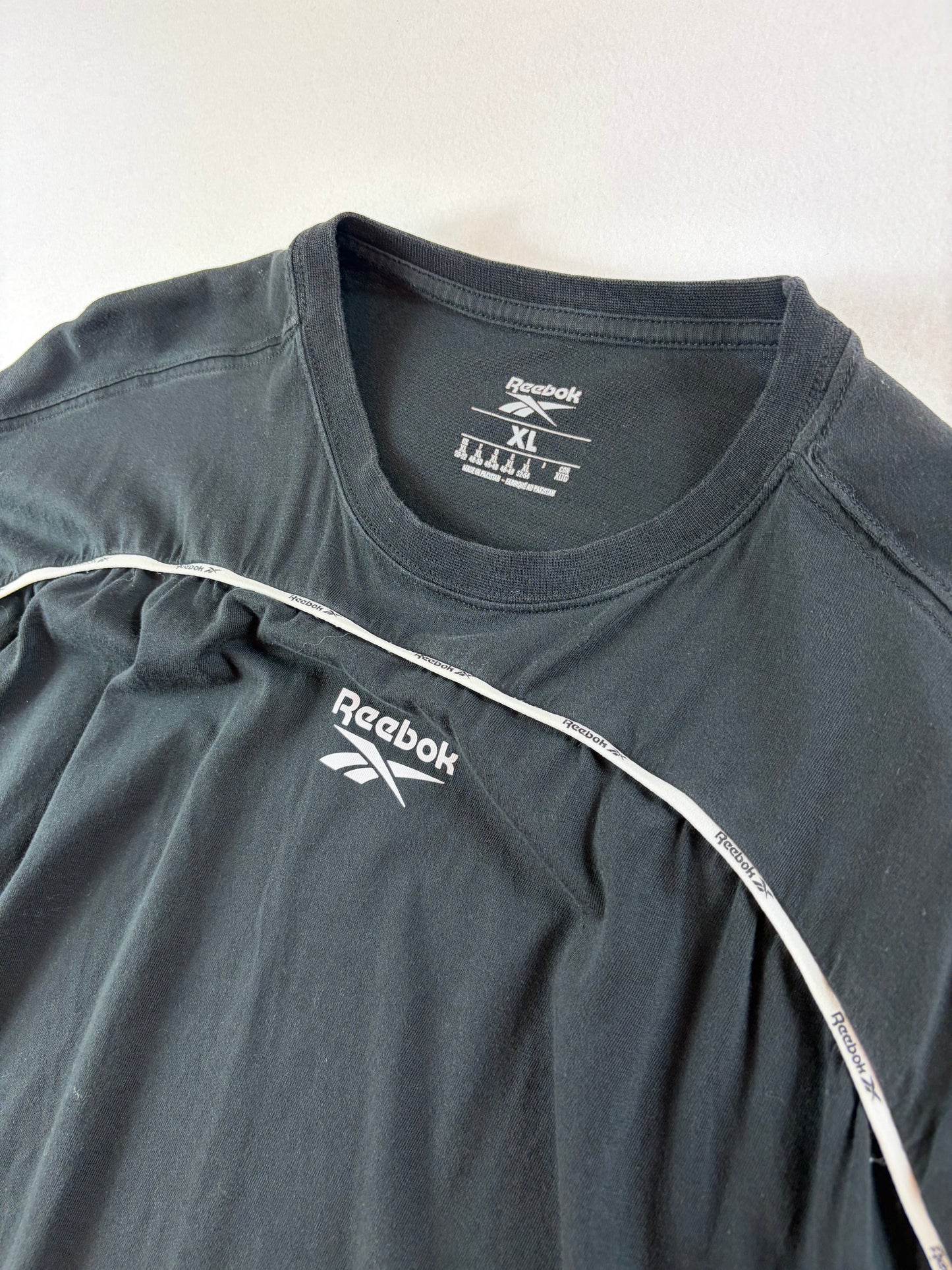Tricou crop de damă Reebok