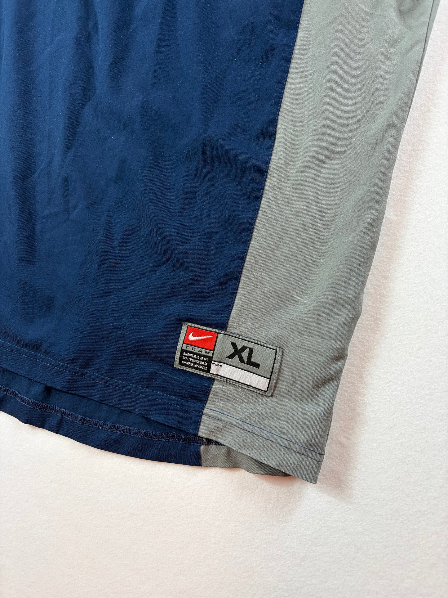 Vintage Nike Dri-Fit túlméretezett kosárlabda póló