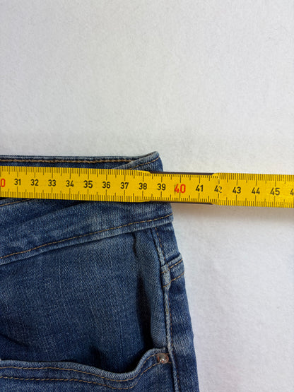 Levi Strauss & Co 721 női magas derekú skinny farmer