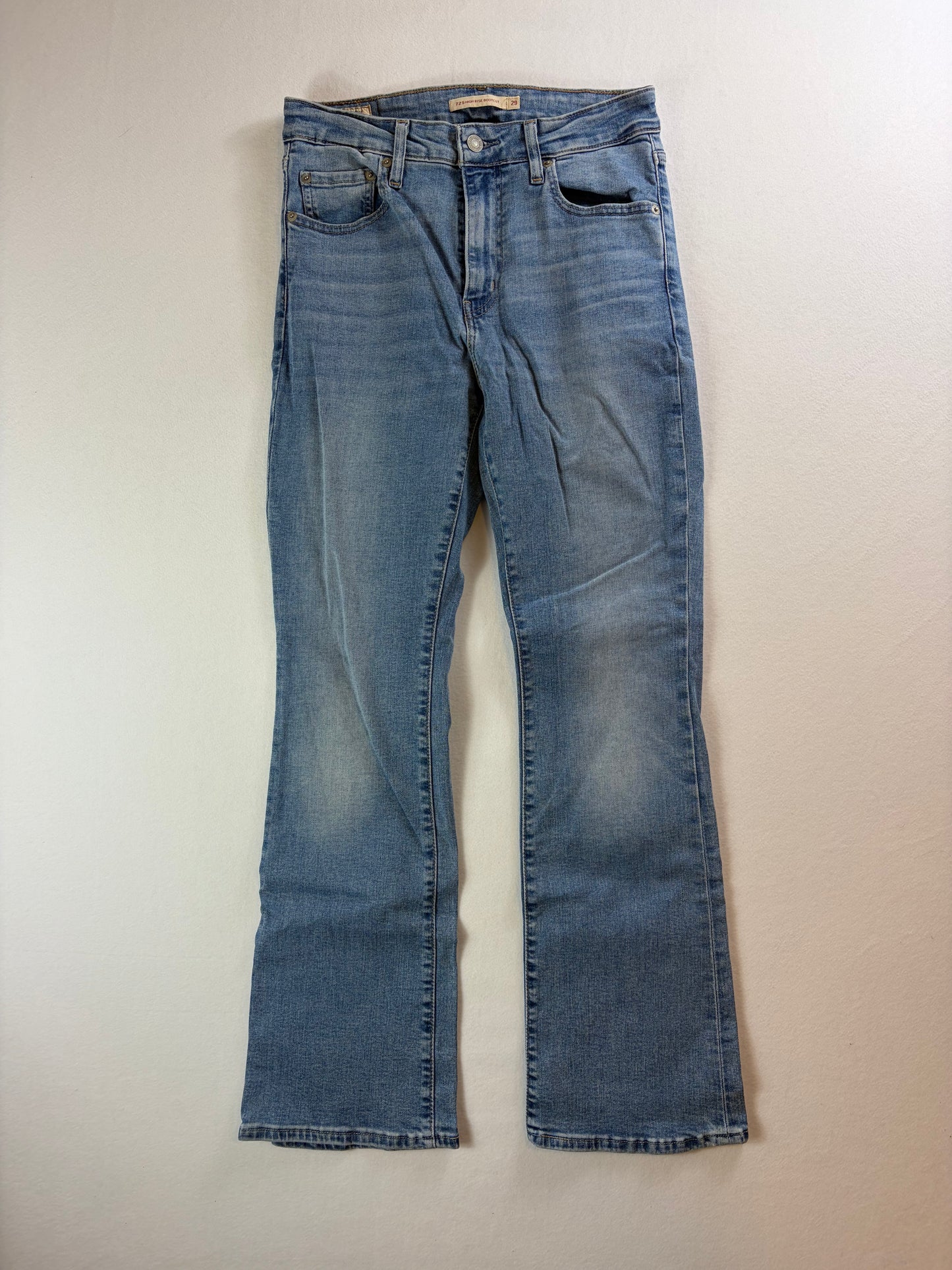 Levi Strauss & Co 725 Magas derekú Bootcut Női Farmernadrág