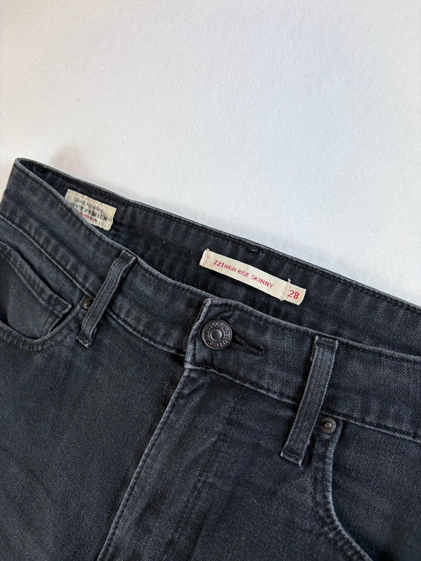 Levi Strauss & Co 721 Women's High Rise Skinny Jeans