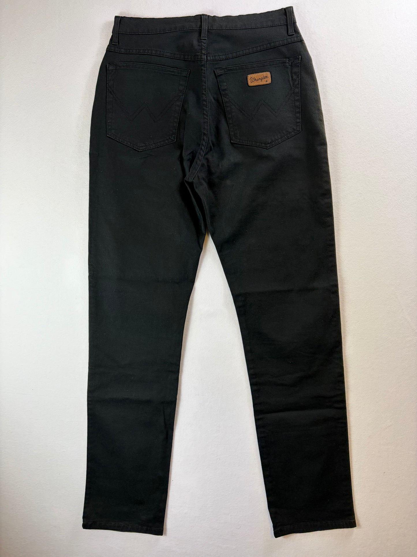 Wrangler Women's Straight Mid Waist Jeans