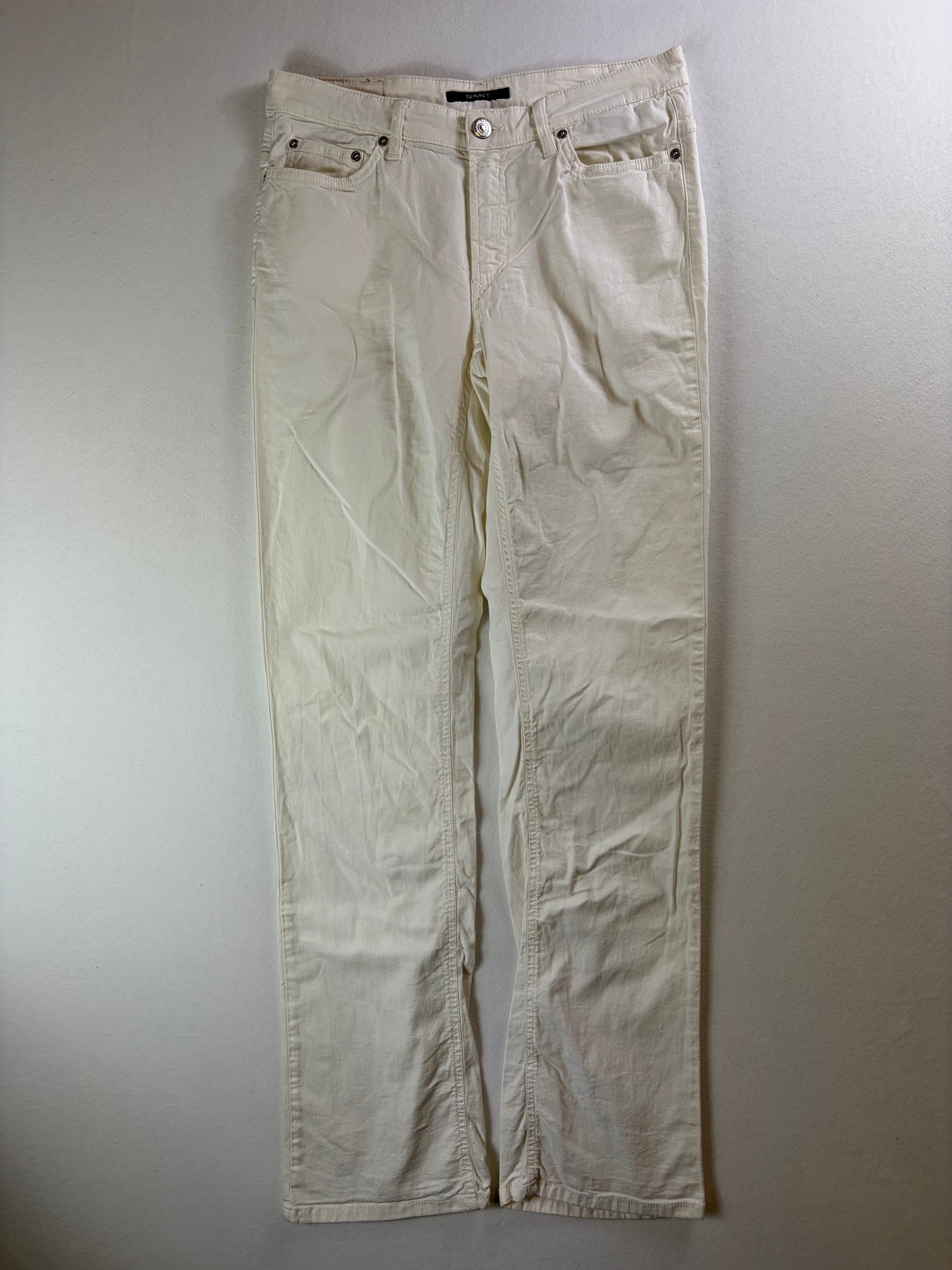 Pantaloni evazați GANT pentru femei