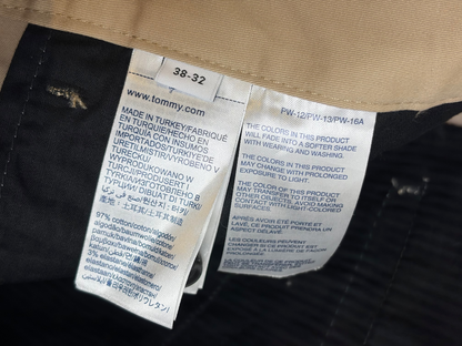 Lewis Hamilton x Tommy Hilfiger chino nadrág
