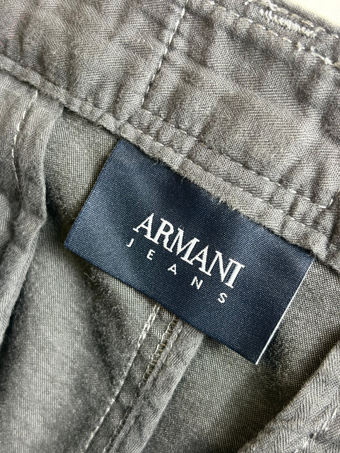 Armani farmernadrágok