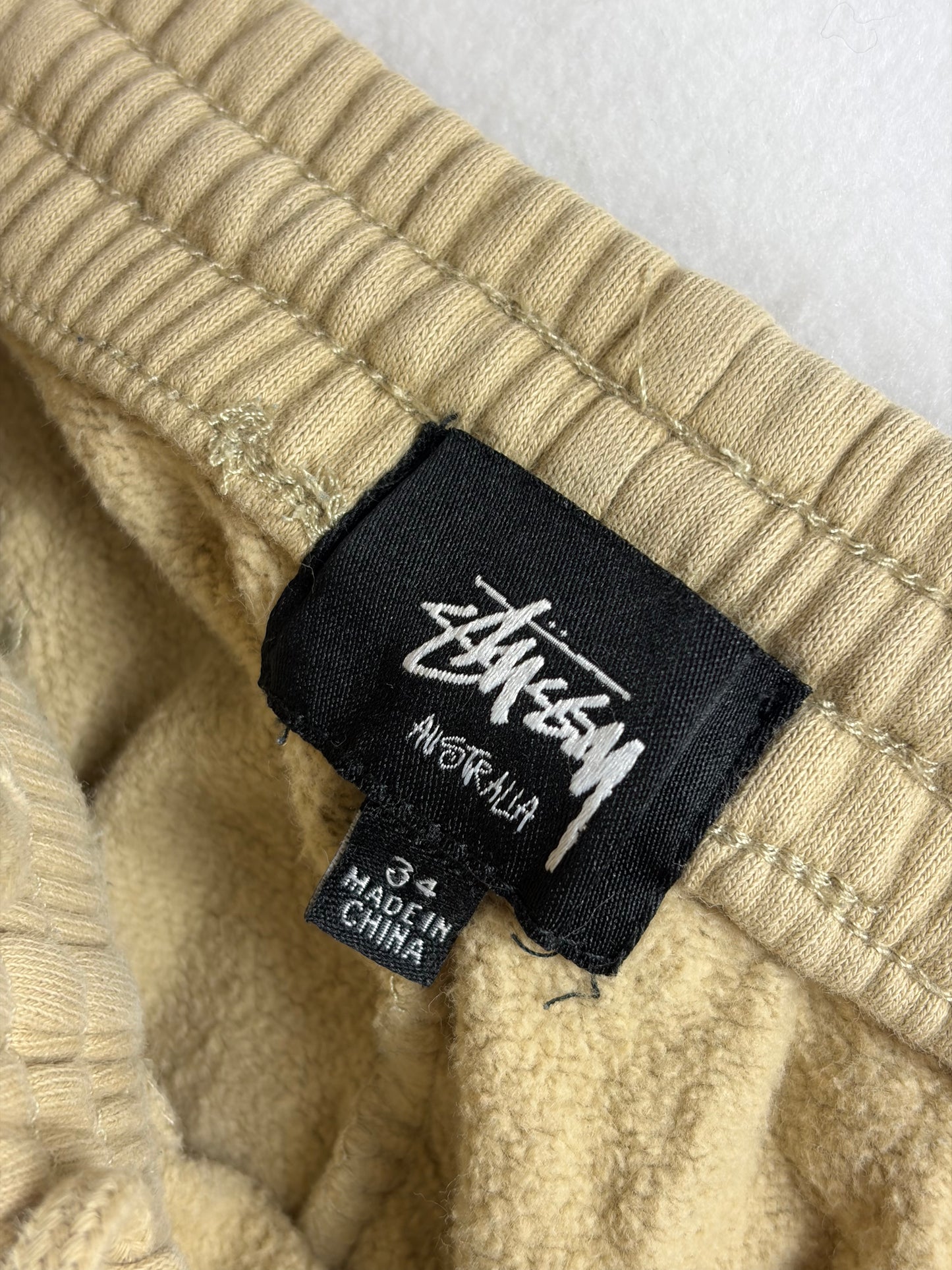 Pantaloni de trening Stüssy pentru femei