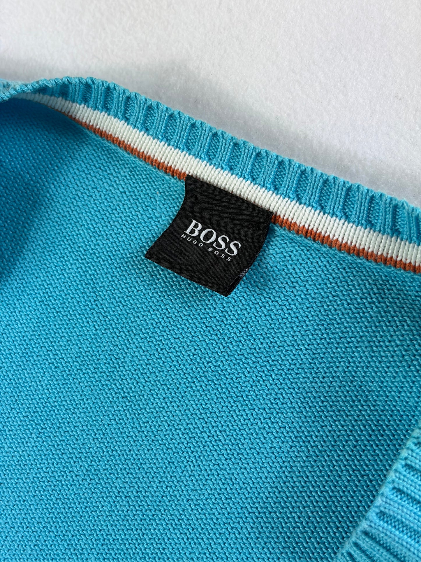 Hugo Boss V-nyakú pulóver
