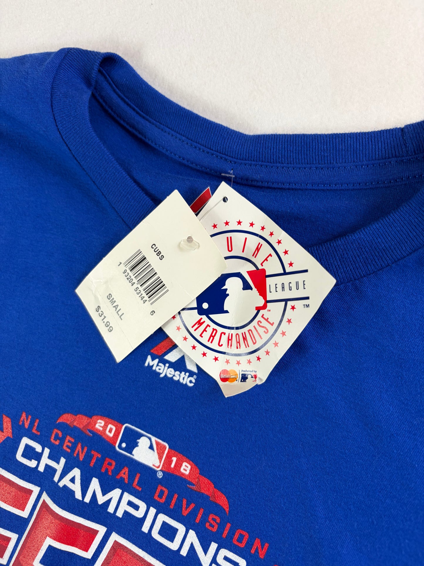 MLB x Chicago Cubs Majestic 2018 Postseason Locker Room Wild Card Defend T-Shirt