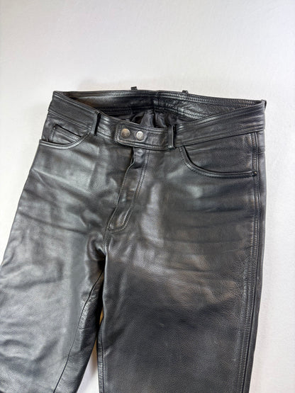 Pantaloni de motociclist din piele groasă, stil vintage