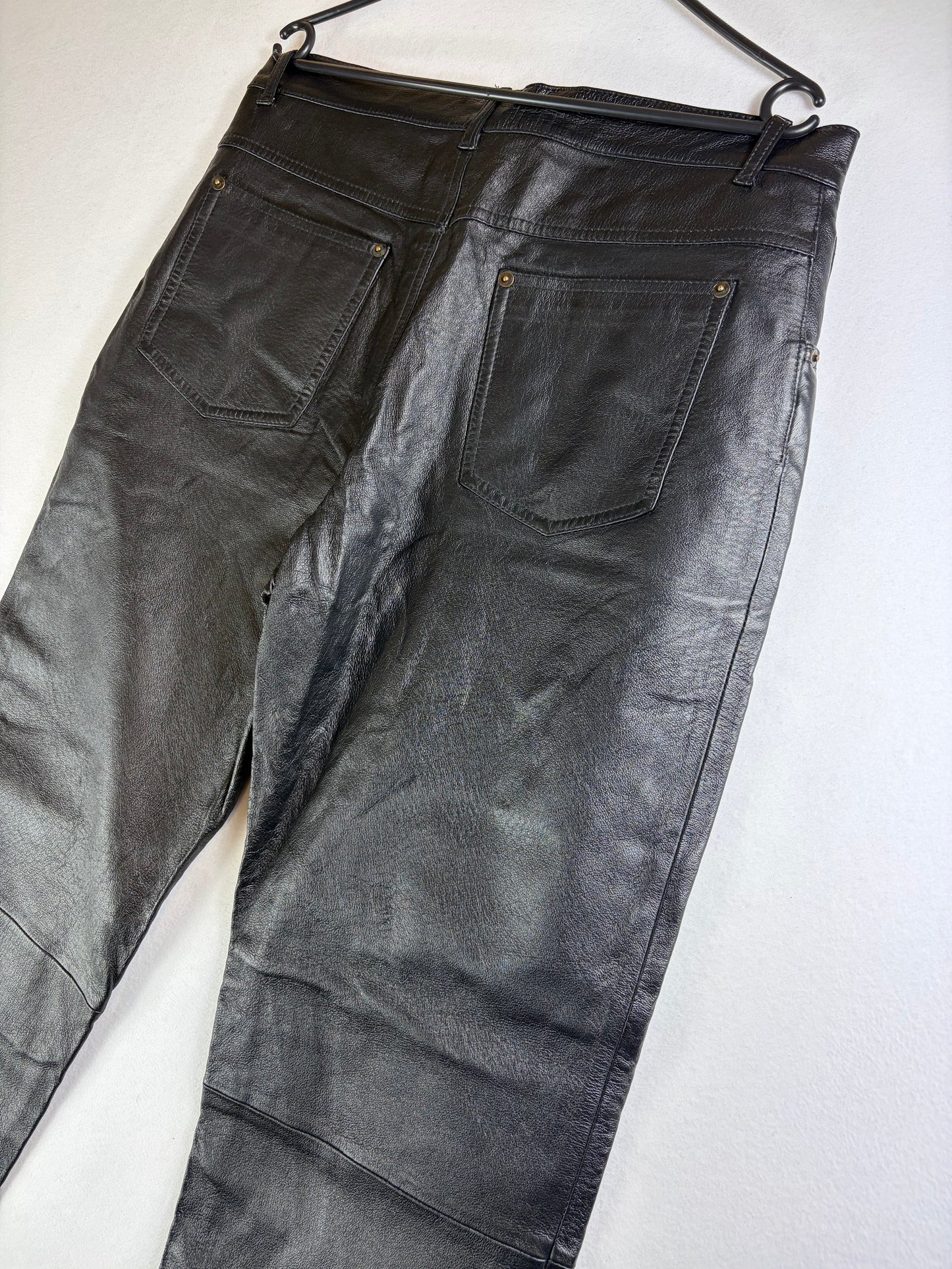 Pantaloni Vintage din Piele Naturală