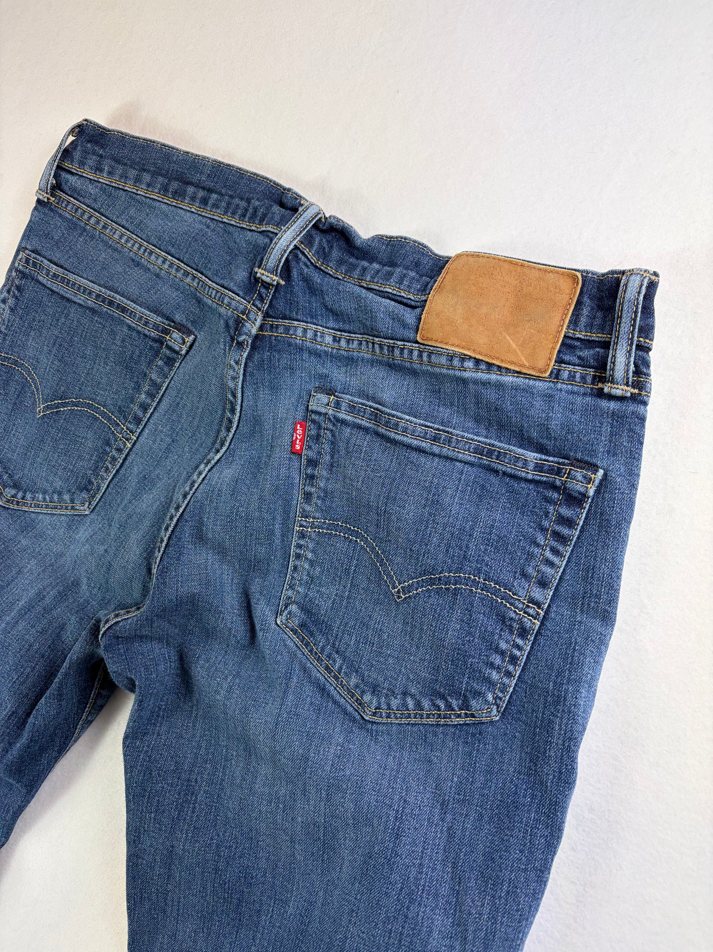 Levi Strauss & Co 501-es farmernadrág