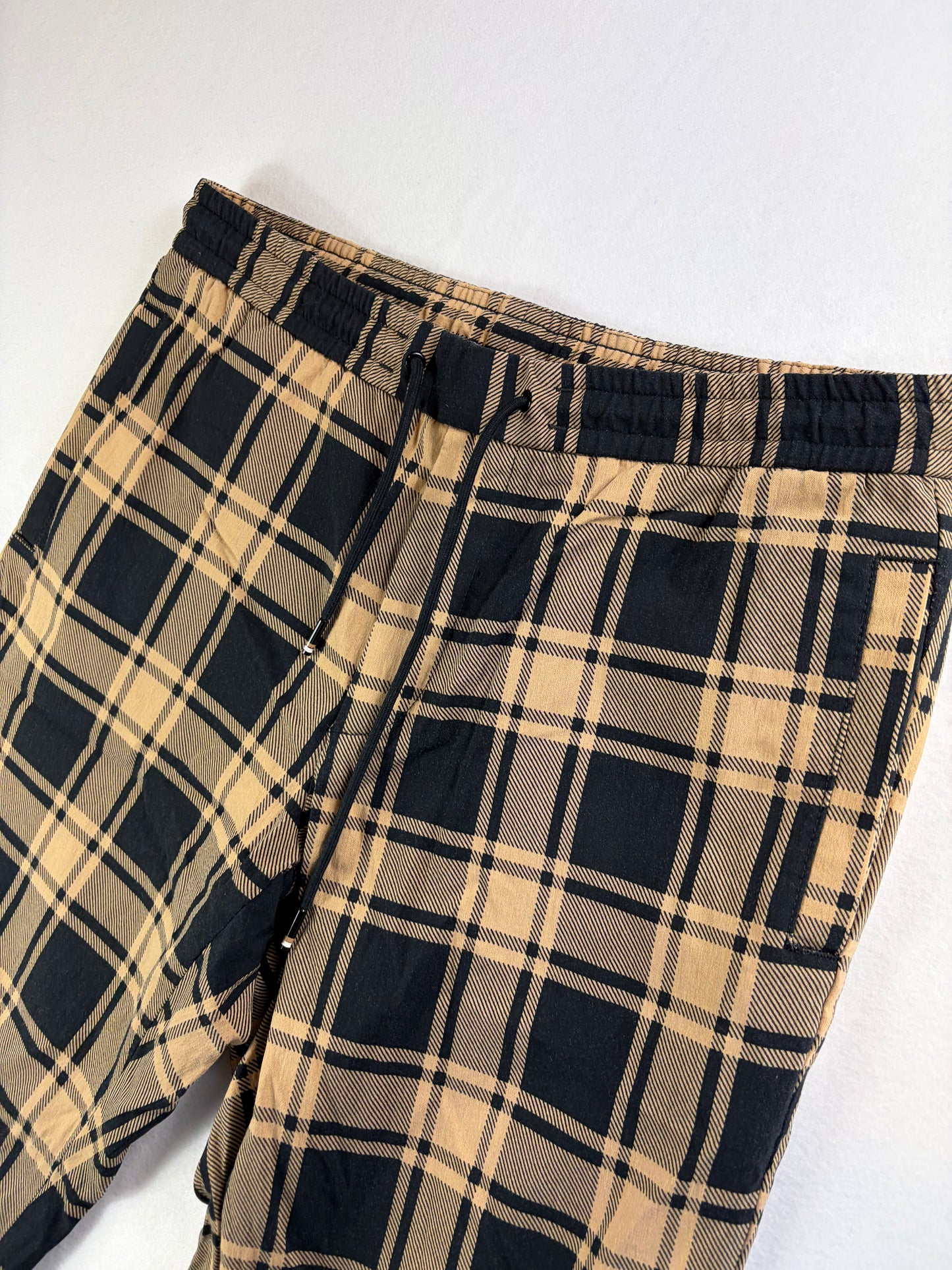 Pantaloni de trening eleganți Hugo Boss