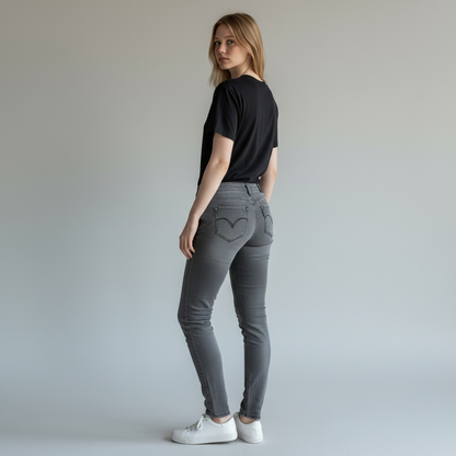 Levi Strauss & Co alacsony derekú, skinny, demi-curve farmernadrág